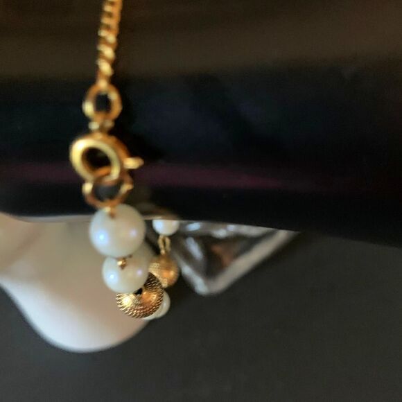 Delicate Gold and Pearl beaded bracelets (PAIR), Unmarked - Picture 6 of 6